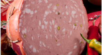 Mortadella Nostrana, half 1/2 met pistache